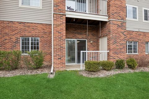 Tiny photo for 801 N McLean Boulevard #140, Elgin, IL 60123 (MLS # 12616491)