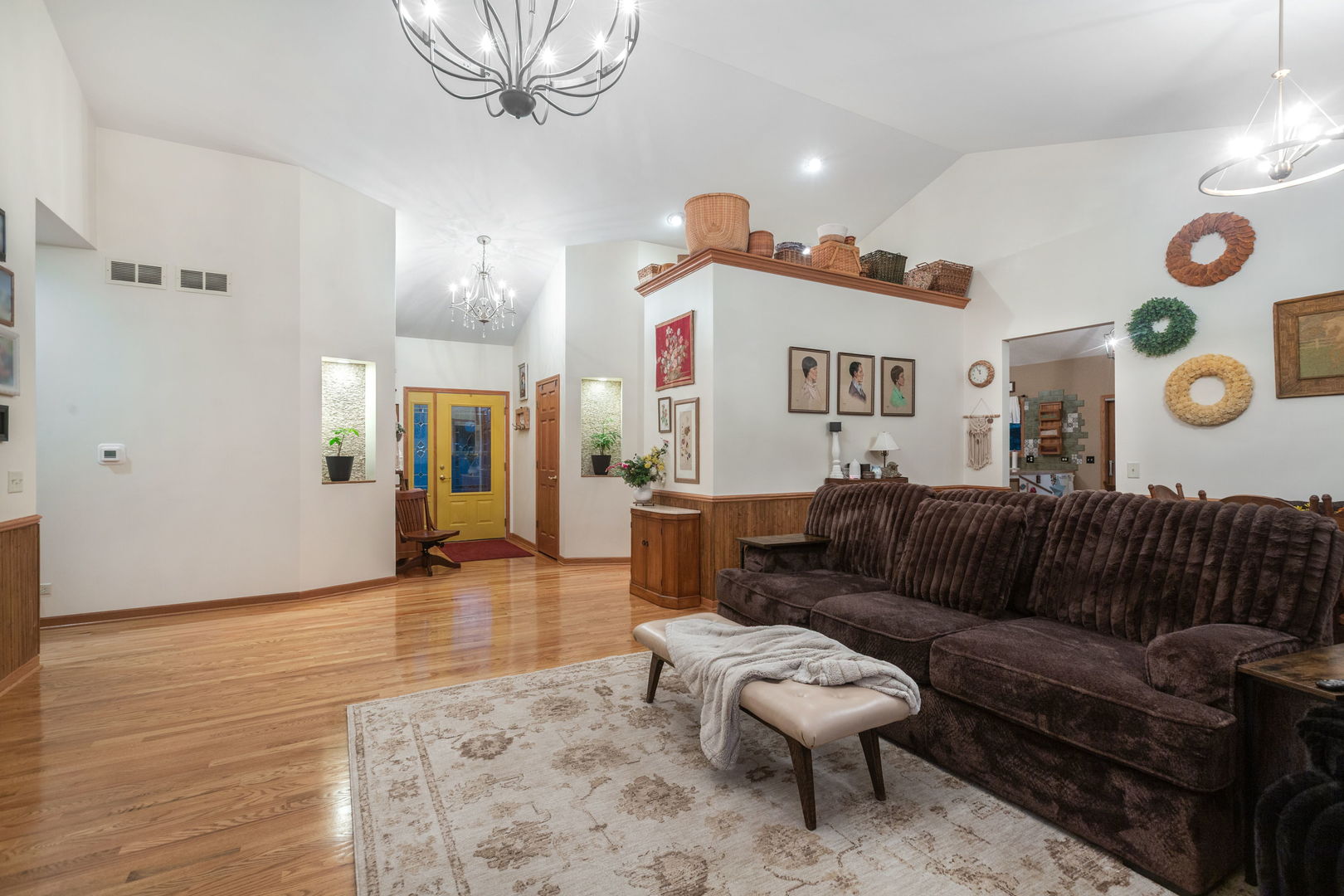 8404 Squirrel Drive
