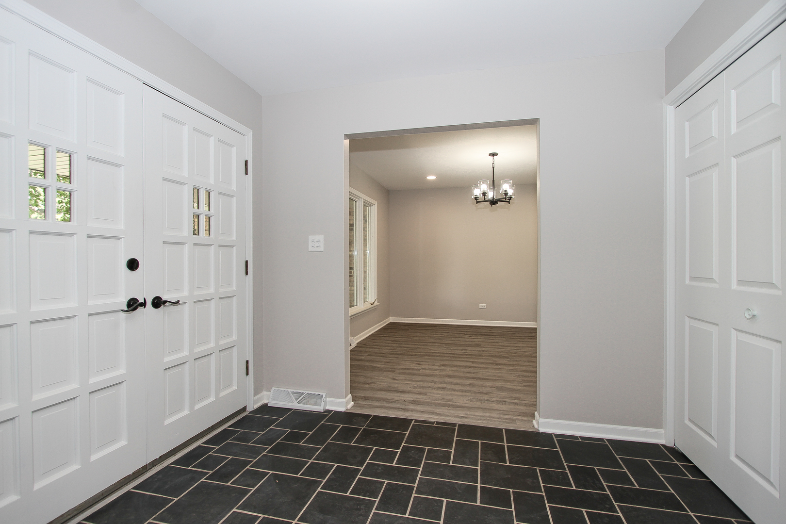 4N725 KLEIN Road
