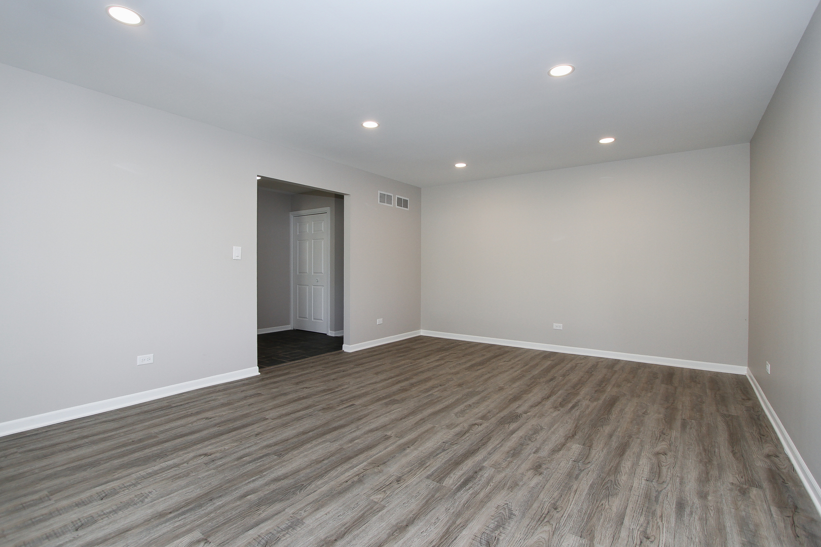 4N725 KLEIN Road