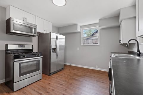 Tiny photo for 8 Ivy Street, Joliet, IL 60436 (MLS # 12449287)