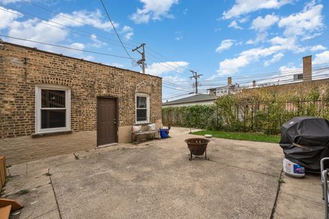 Tiny photo for 5621 N CHRISTIANA Avenue #2, Chicago, IL 60659 (MLS # 12515806)