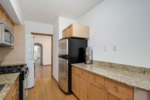 Tiny photo for 5621 N CHRISTIANA Avenue #2, Chicago, IL 60659 (MLS # 12515806)
