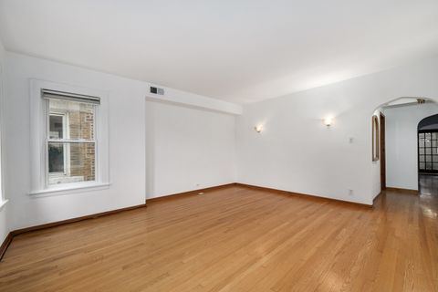 Tiny photo for 5621 N CHRISTIANA Avenue #2, Chicago, IL 60659 (MLS # 12515806)