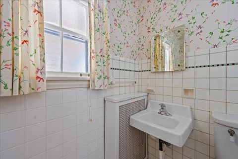 Tiny photo for 260 Oxford Road, Kenilworth, IL 60043 (MLS # 12559660)