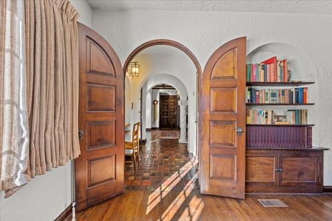 Tiny photo for 260 Oxford Road, Kenilworth, IL 60043 (MLS # 12559660)