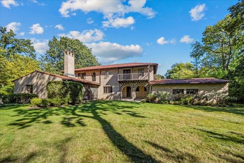 Tiny photo for 260 Oxford Road, Kenilworth, IL 60043 (MLS # 12559660)