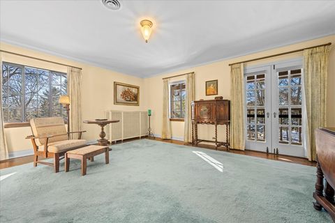 Tiny photo for 260 Oxford Road, Kenilworth, IL 60043 (MLS # 12559660)