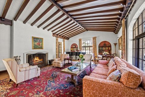 Tiny photo for 260 Oxford Road, Kenilworth, IL 60043 (MLS # 12559660)