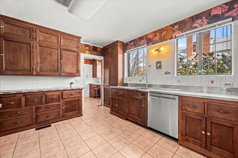 Tiny photo for 260 Oxford Road, Kenilworth, IL 60043 (MLS # 12559660)