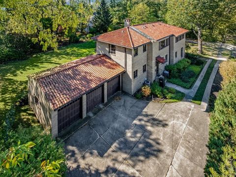 Tiny photo for 260 Oxford Road, Kenilworth, IL 60043 (MLS # 12559660)