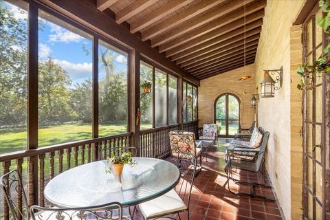 Tiny photo for 260 Oxford Road, Kenilworth, IL 60043 (MLS # 12559660)