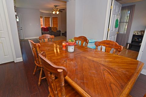 Tiny photo for 207 E Lincoln Street, Seneca, IL 61360 (MLS # 12461298)