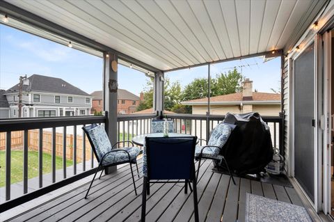 Tiny photo for 547 N Van Auken Street, Elmhurst, IL 60126 (MLS # 12454372)