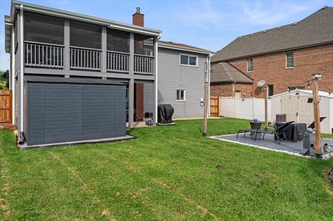 Tiny photo for 547 N Van Auken Street, Elmhurst, IL 60126 (MLS # 12454372)