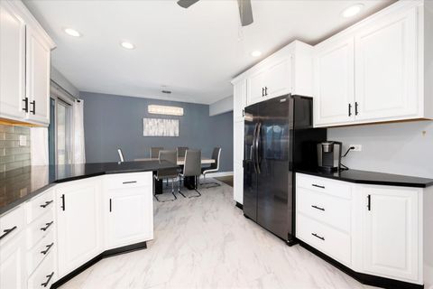 Tiny photo for 547 N Van Auken Street, Elmhurst, IL 60126 (MLS # 12454372)