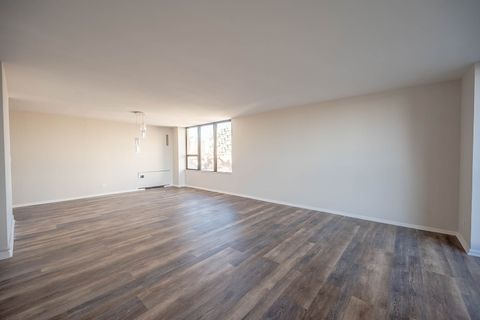 Tiny photo for Chicago, IL 60615 (MLS # 12532185)