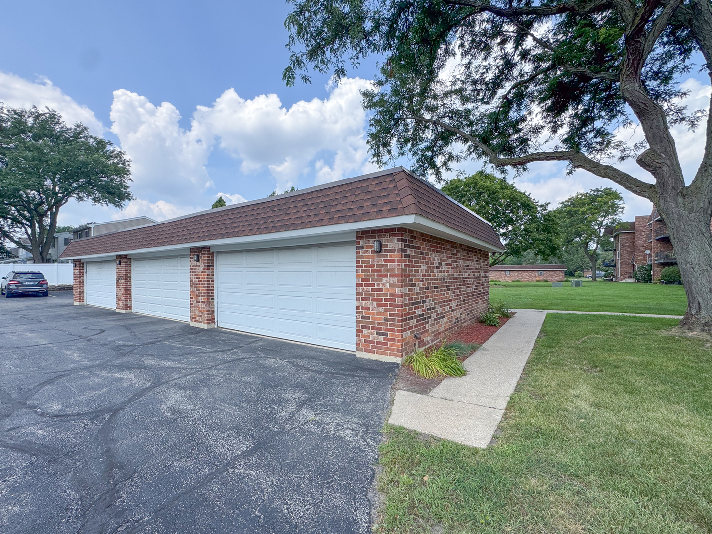 850 S Lorraine Road 2C