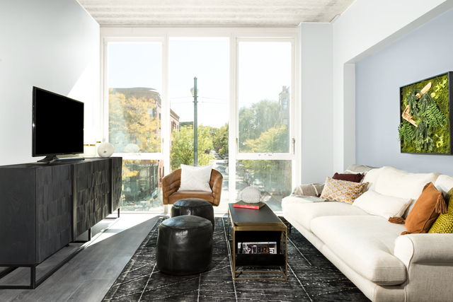 1640 W Division Street 301M