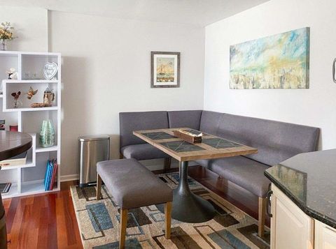 Tiny photo for 40 N Tower Road #7L, Oak Brook, IL 60523 (MLS # 12591537)