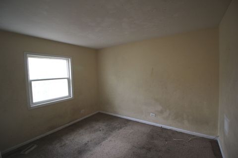 Tiny photo for 1723 Mckool Avenue, Streamwood, IL 60107 (MLS # 12570894)