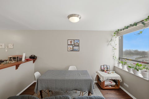 Tiny photo for 5701 N Sheridan Road #7E, Chicago, IL 60660 (MLS # 12607987)