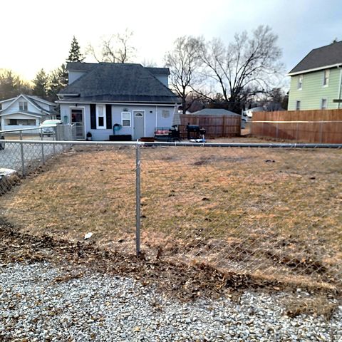 Tiny photo for 122 S. Beach Street, Kewanee, IL 61443 (MLS # 12577137)