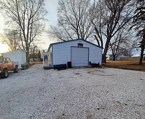 Tiny photo for 122 S. Beach Street, Kewanee, IL 61443 (MLS # 12577137)