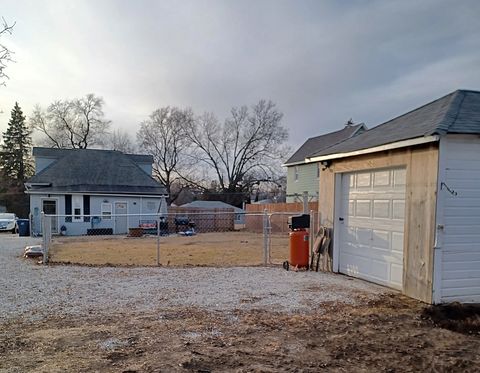 Tiny photo for 122 S. Beach Street, Kewanee, IL 61443 (MLS # 12577137)