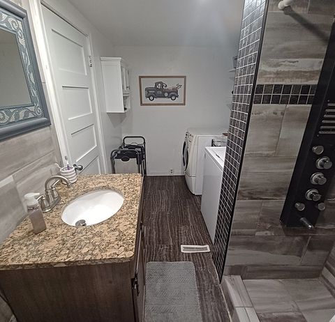 Tiny photo for 122 S. Beach Street, Kewanee, IL 61443 (MLS # 12577137)