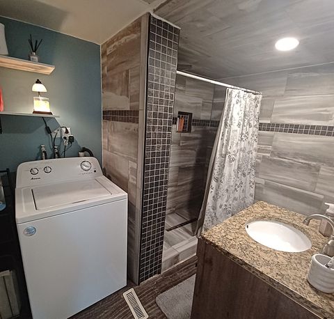 Tiny photo for 122 S. Beach Street, Kewanee, IL 61443 (MLS # 12577137)