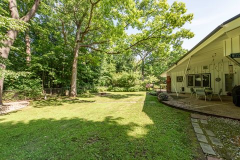 Tiny photo for 1810 5th Street, Winthrop Harbor, IL 60096 (MLS # 12463394)