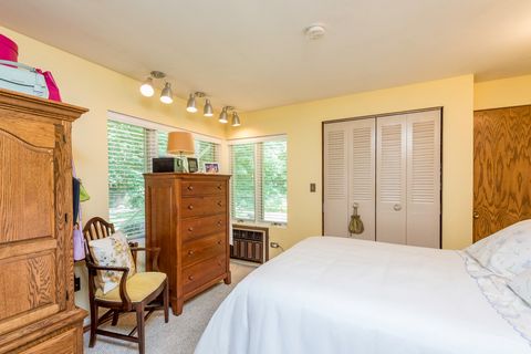 Tiny photo for 1810 5th Street, Winthrop Harbor, IL 60096 (MLS # 12463394)