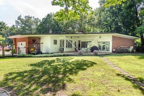 Tiny photo for 1810 5th Street, Winthrop Harbor, IL 60096 (MLS # 12463394)