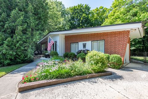 Tiny photo for 1810 5th Street, Winthrop Harbor, IL 60096 (MLS # 12463394)