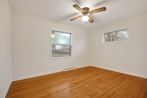 Tiny photo for 326 E Alden Drive, Addison, IL 60101 (MLS # 12717023)