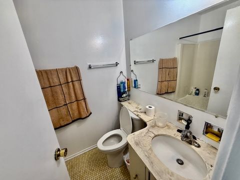 Tiny photo for 2443 E Brandenberry Court #2A, Arlington Heights, IL 60004 (MLS # 12424942)