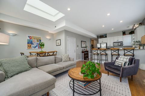 Tiny photo for 1942 N Francisco Avenue #3N, Chicago, IL 60647 (MLS # 12594311)