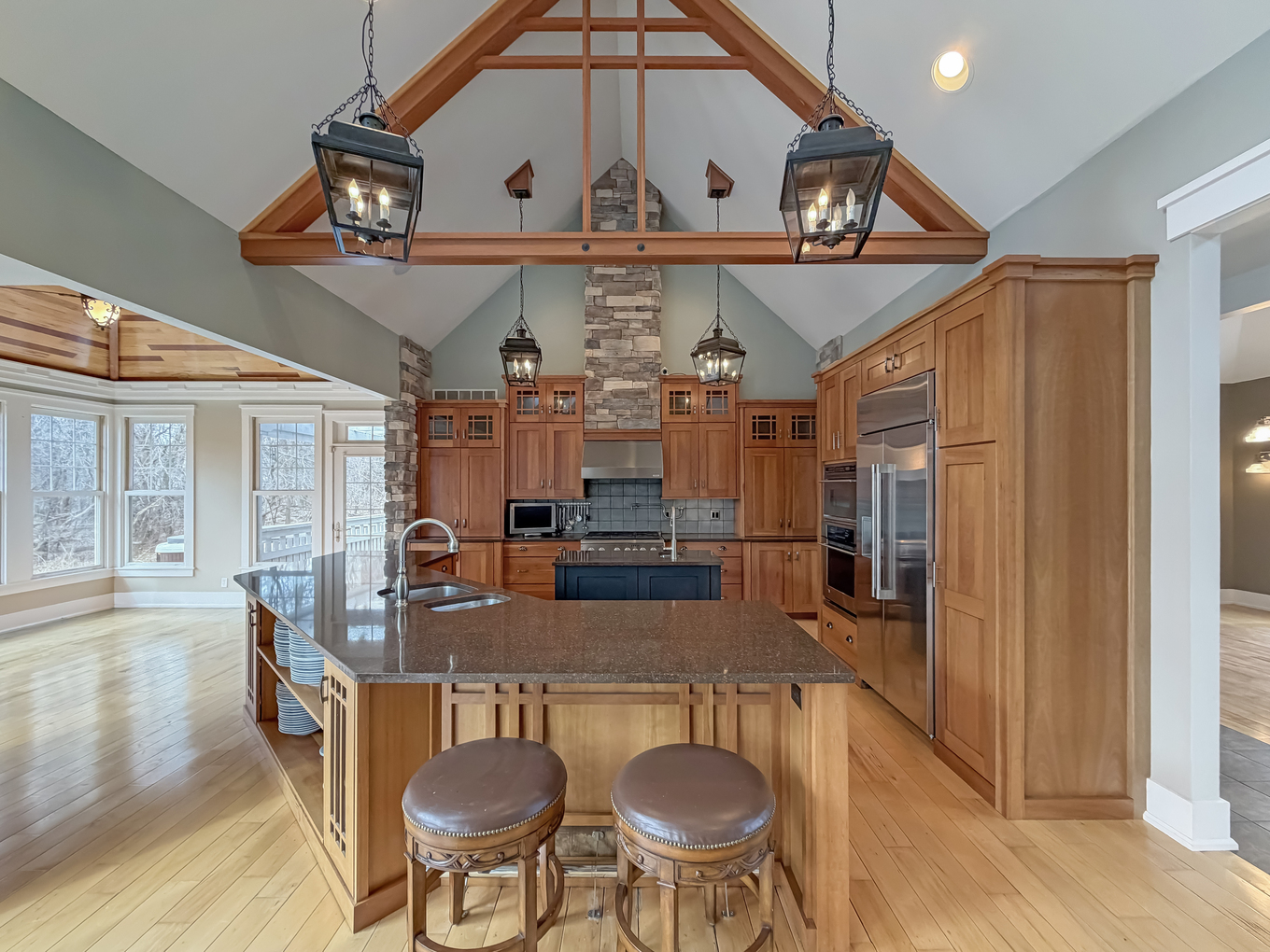 1121 Lawn Place