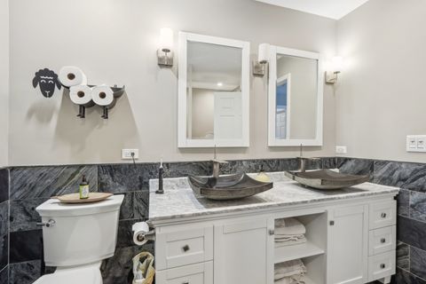 A home in Romeoville