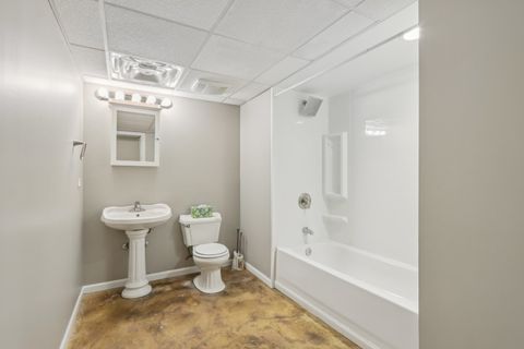 A home in Romeoville