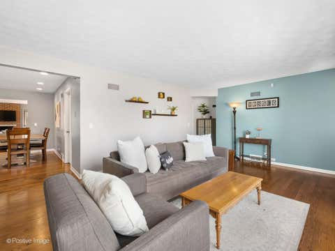 Tiny photo for 392 E Saint Charles Road, Elmhurst, IL 60126 (MLS # 12663148)