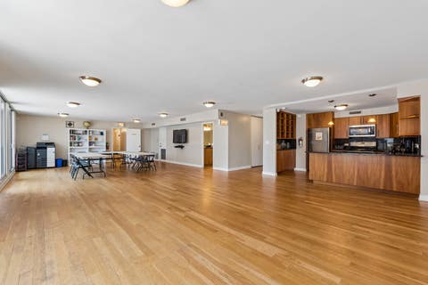 Tiny photo for 5855 N Sheridan Road #11j, Chicago, IL 60660 (MLS # 12721241)