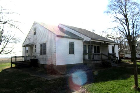 Tiny photo for 41681 Main Street, Hoopeston, IL 60942 (MLS # 12597708)
