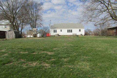Tiny photo for 41681 Main Street, Hoopeston, IL 60942 (MLS # 12597708)