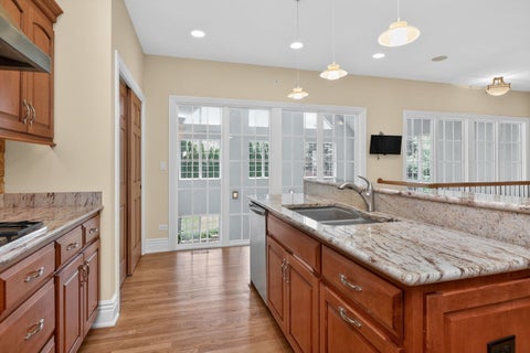 Tiny photo for 715 Marston Avenue, Glen Ellyn, IL 60137 (MLS # 12698969)