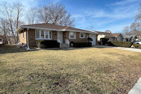 Tiny photo for 447 Dennis Avenue, Bradley, IL 60915 (MLS # 12587504)
