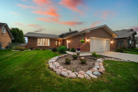 Photo of 1105 N Itasca Road, Addison, IL 60101 (MLS # 12750611)