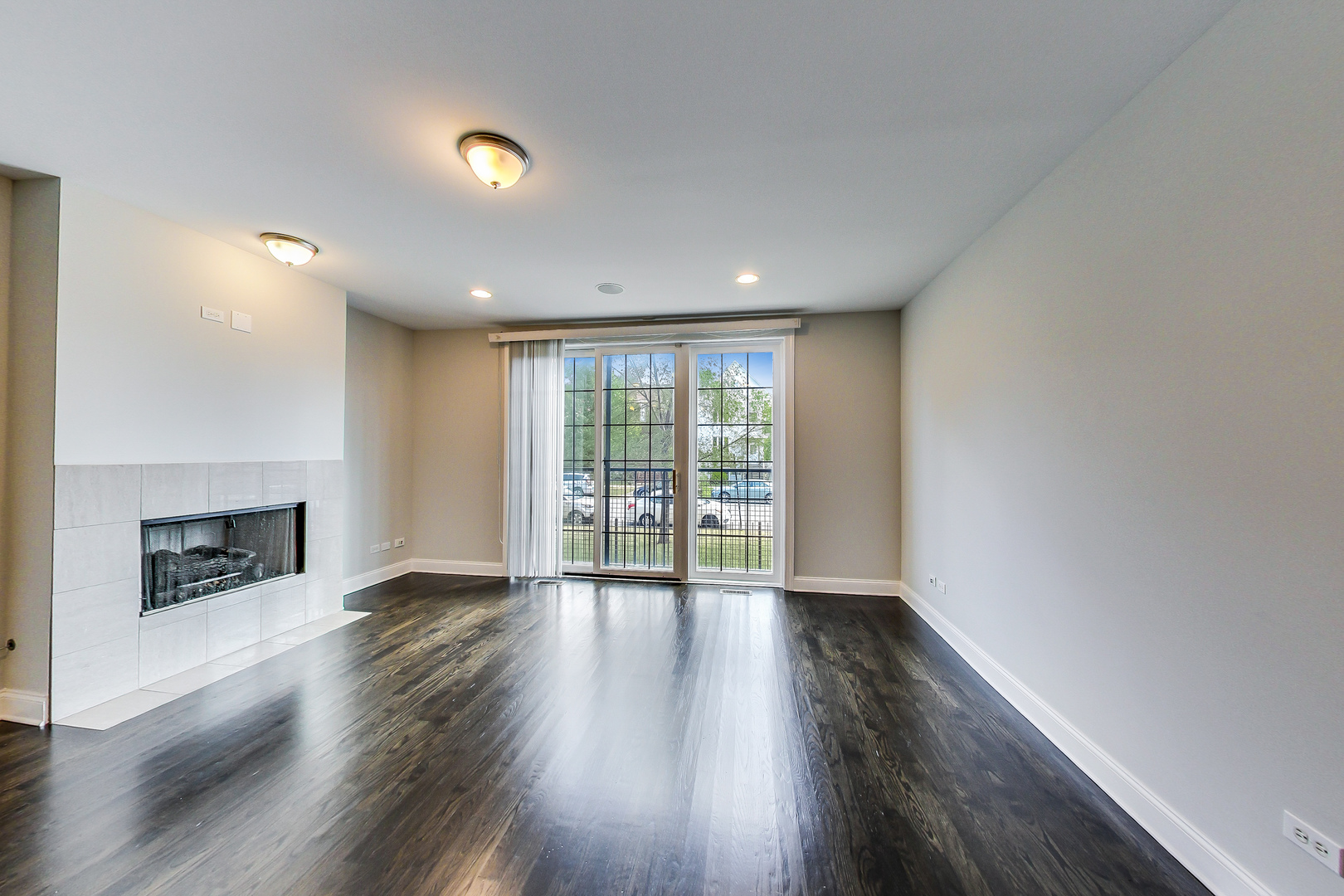 3332 W Palmer Street 1E