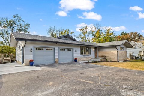 Photo of 123 S Shores Drive, Decatur, IL 62521 (MLS # 12530486)